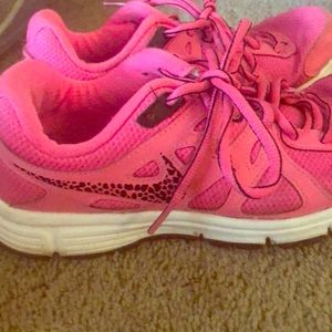 Pink Nike’s